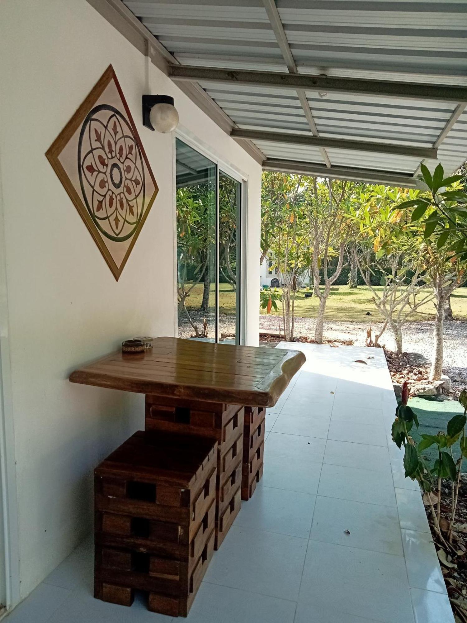 Mem Homestay Чумфон Екстериор снимка